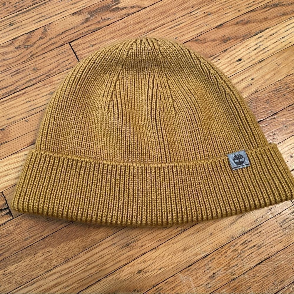 Timberland yellow/gold baby beanie